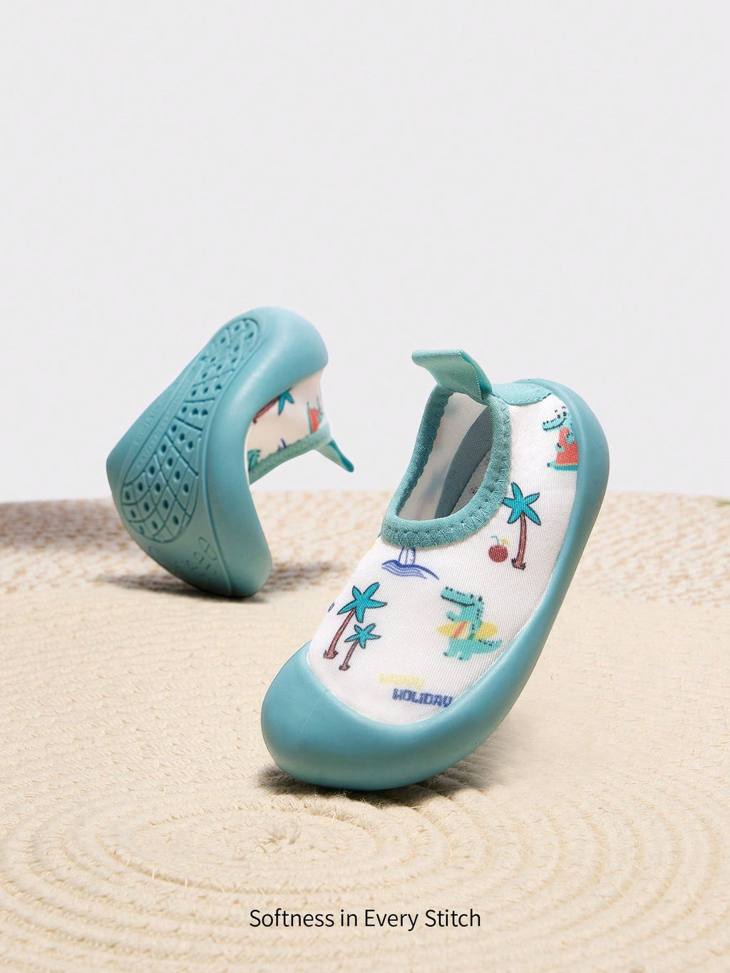 Cozy Pixies Boys' Green Cartoon Prints Comfortable Lightweight Casual Water Shoes