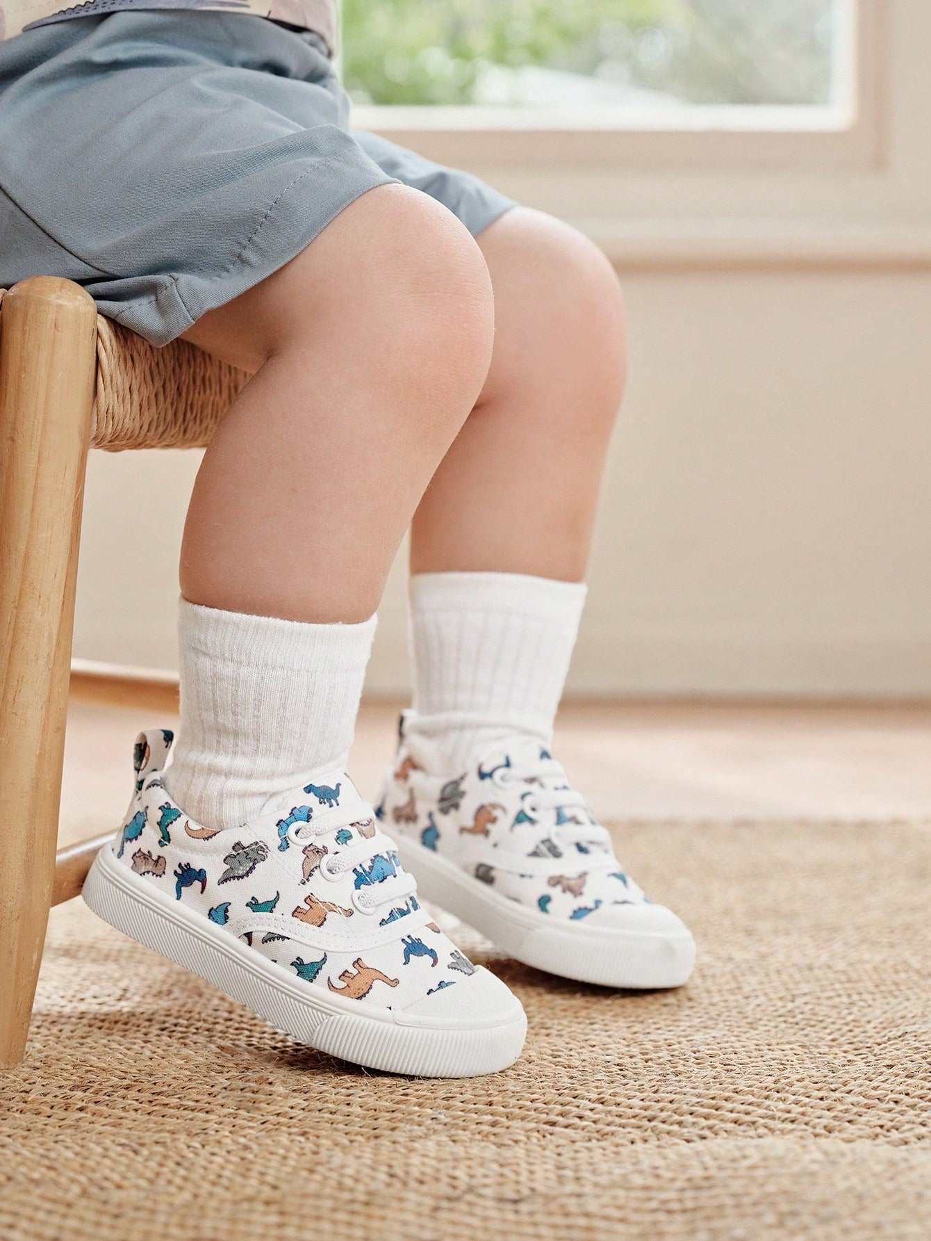 Cozy Pixies 1 Pair Toddler Boys' Cartoon Dinosaur Lace-Up Casual Lightweight Sneakers