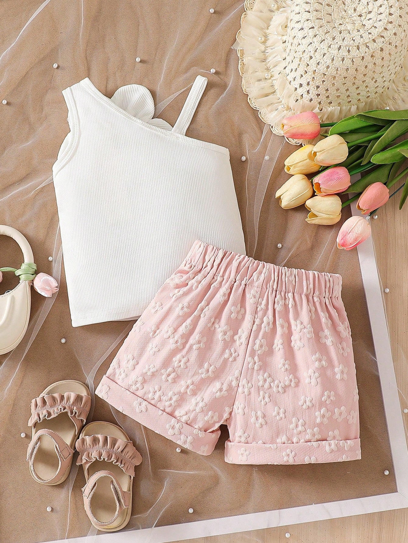 Ensemble deux pièces asymétrique fleuri rose et blanc pour bébé fille Souflis