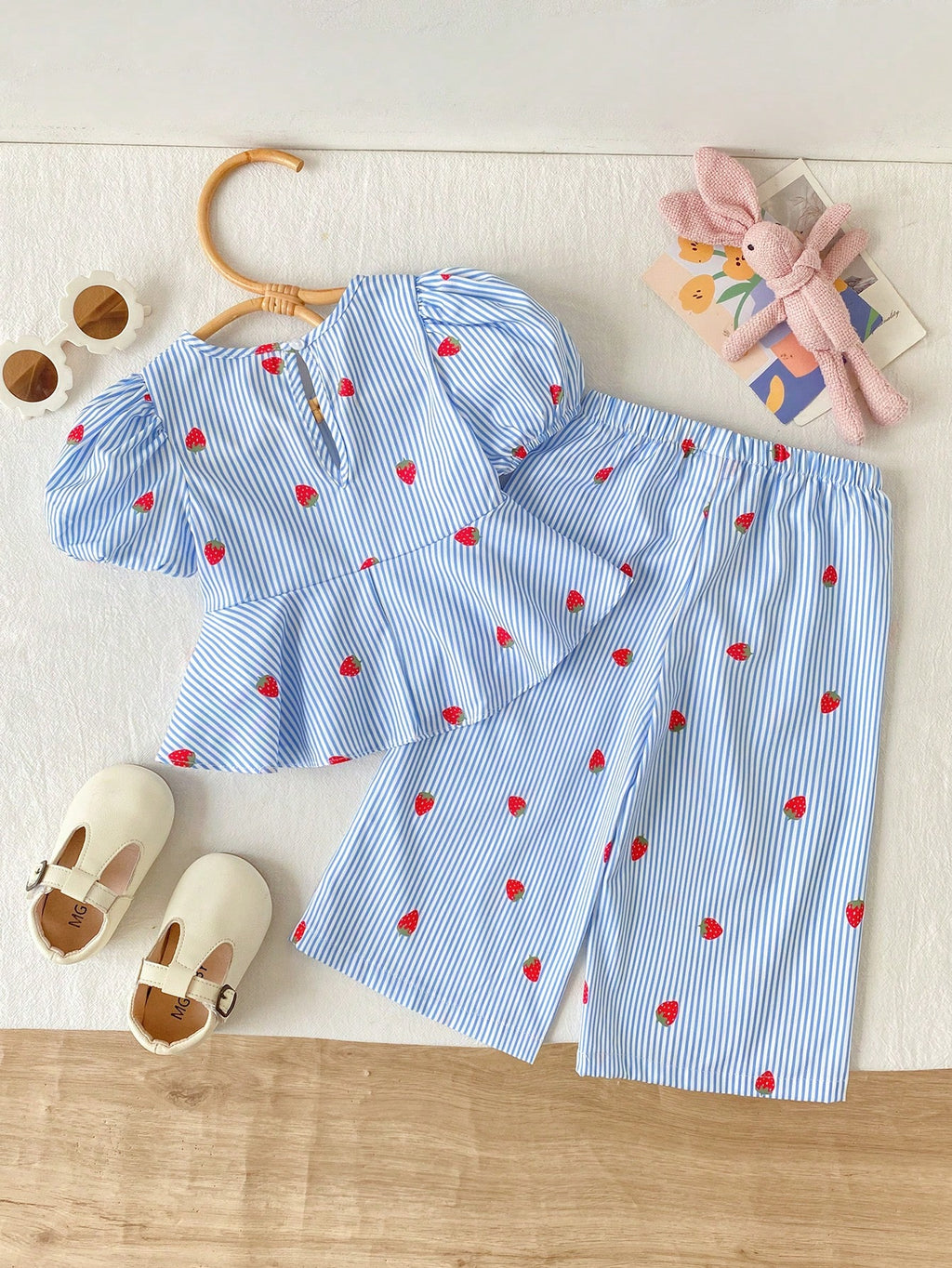 Ensemble rayé haut et pantalon bébé fille motif cerises Cozy Pixies bleu