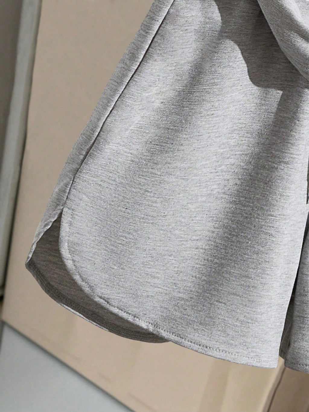 Tween Girl Casual Graphic Graphic Minimalist Grey Contrast Raglan Sleeve Letter Graphic T-Shirt And Shorts Set School Summer Grey
