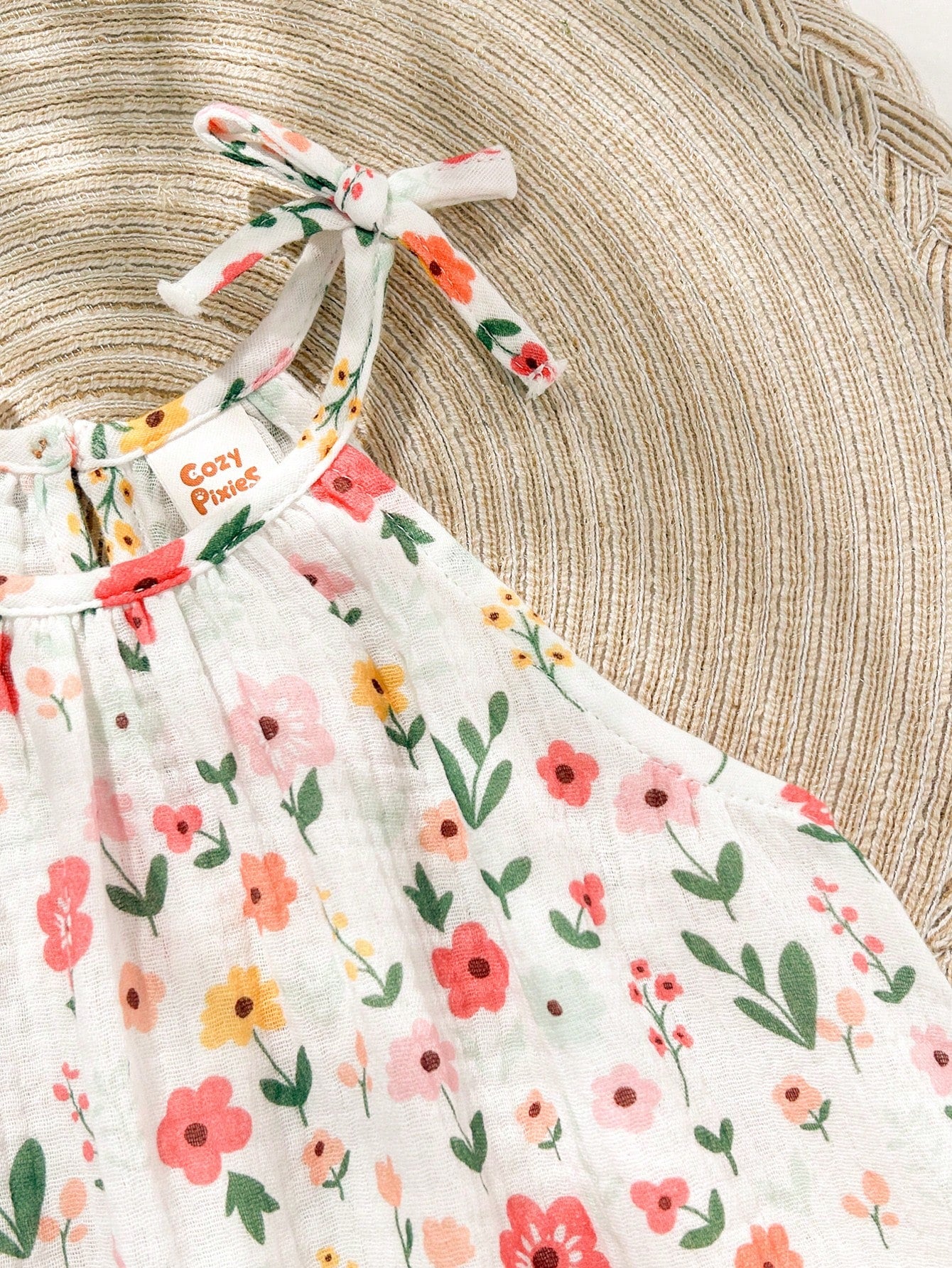 Robe sans manches décontractée à imprimé floral Bambinoo x Cozy Pixies pour bébé fille