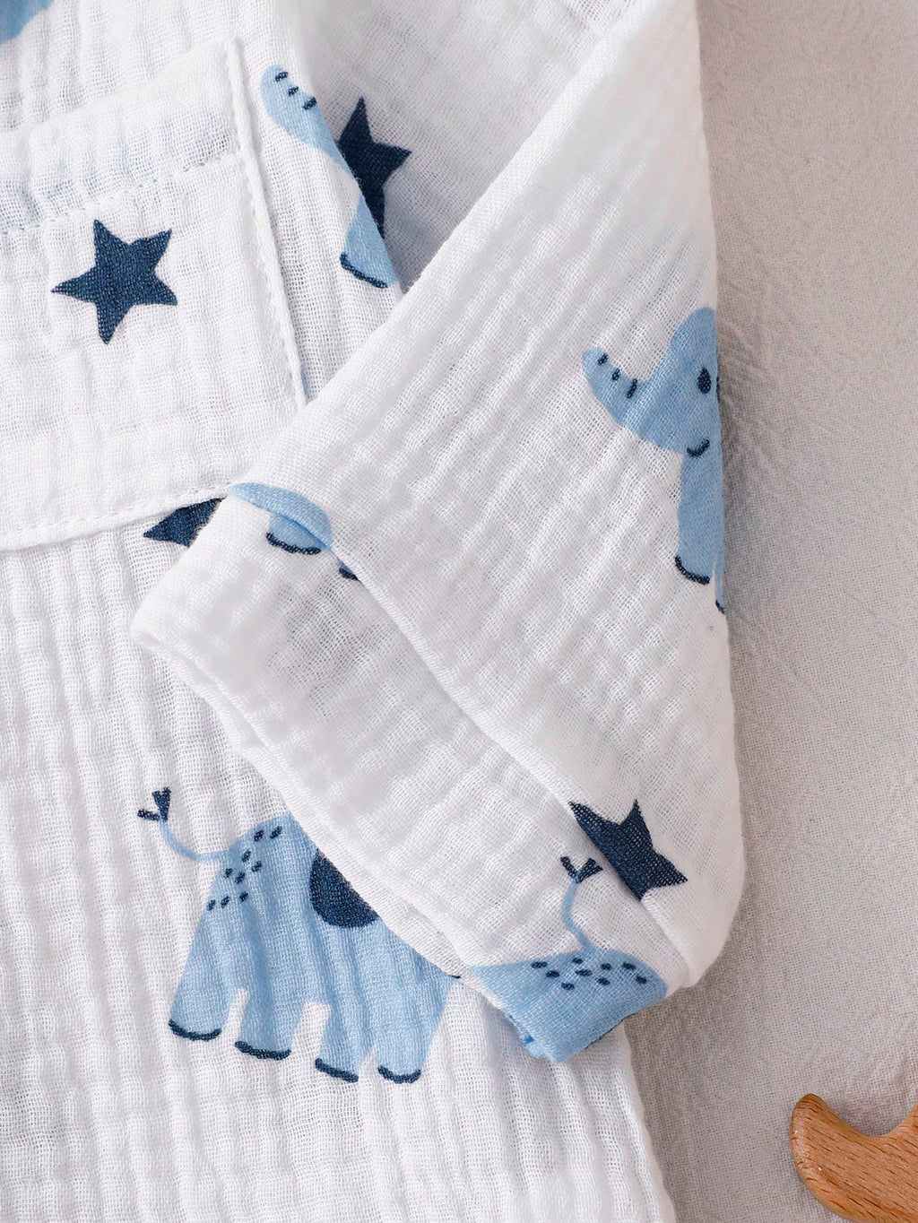 Barboteuse une pièce pour bébé garçon en coton à imprimé éléphant, barboteuse à manches longues avec poche avant, tenue décontractée pour nourrisson, bleue