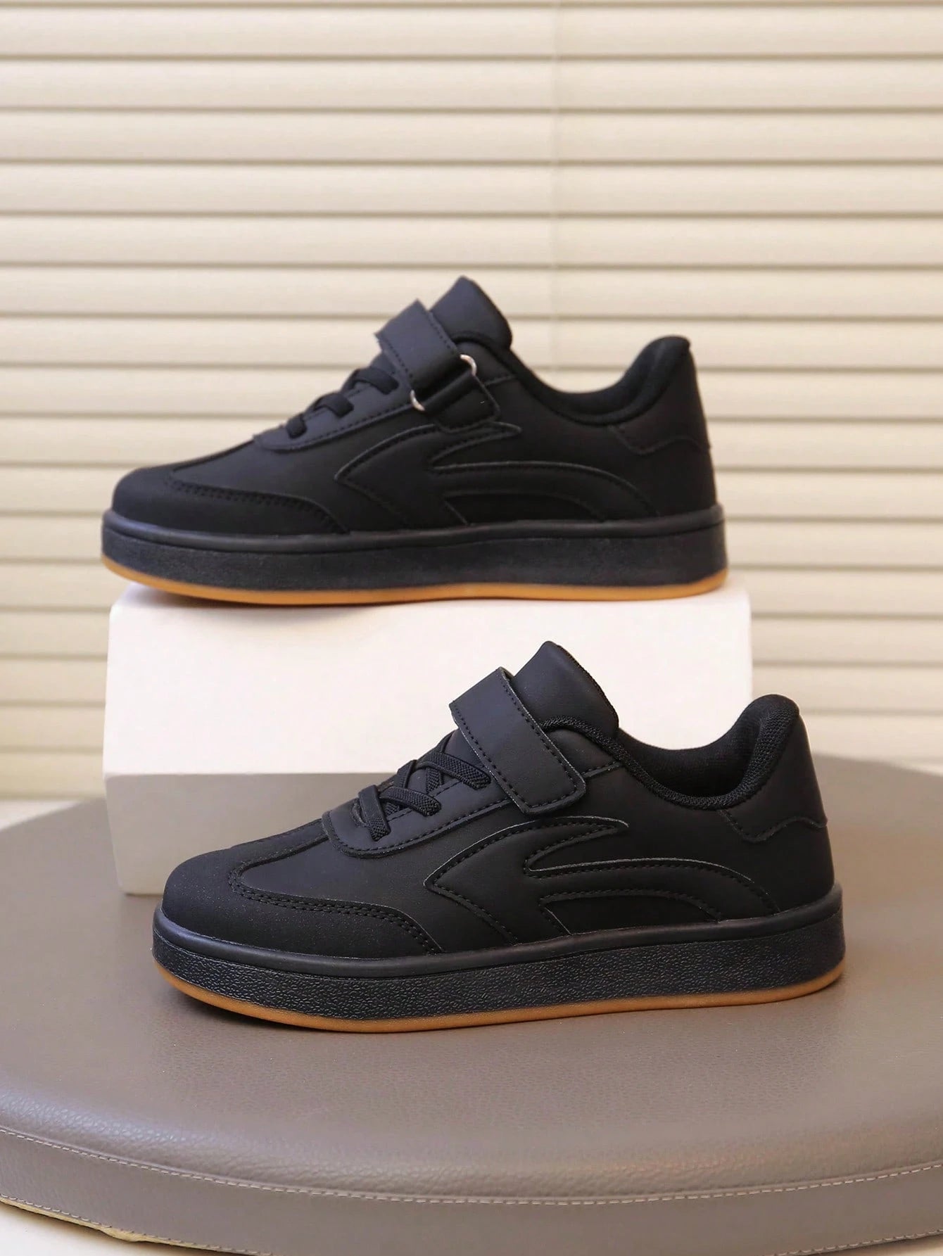 Boys' Hook-and-Loop Sports Shoes