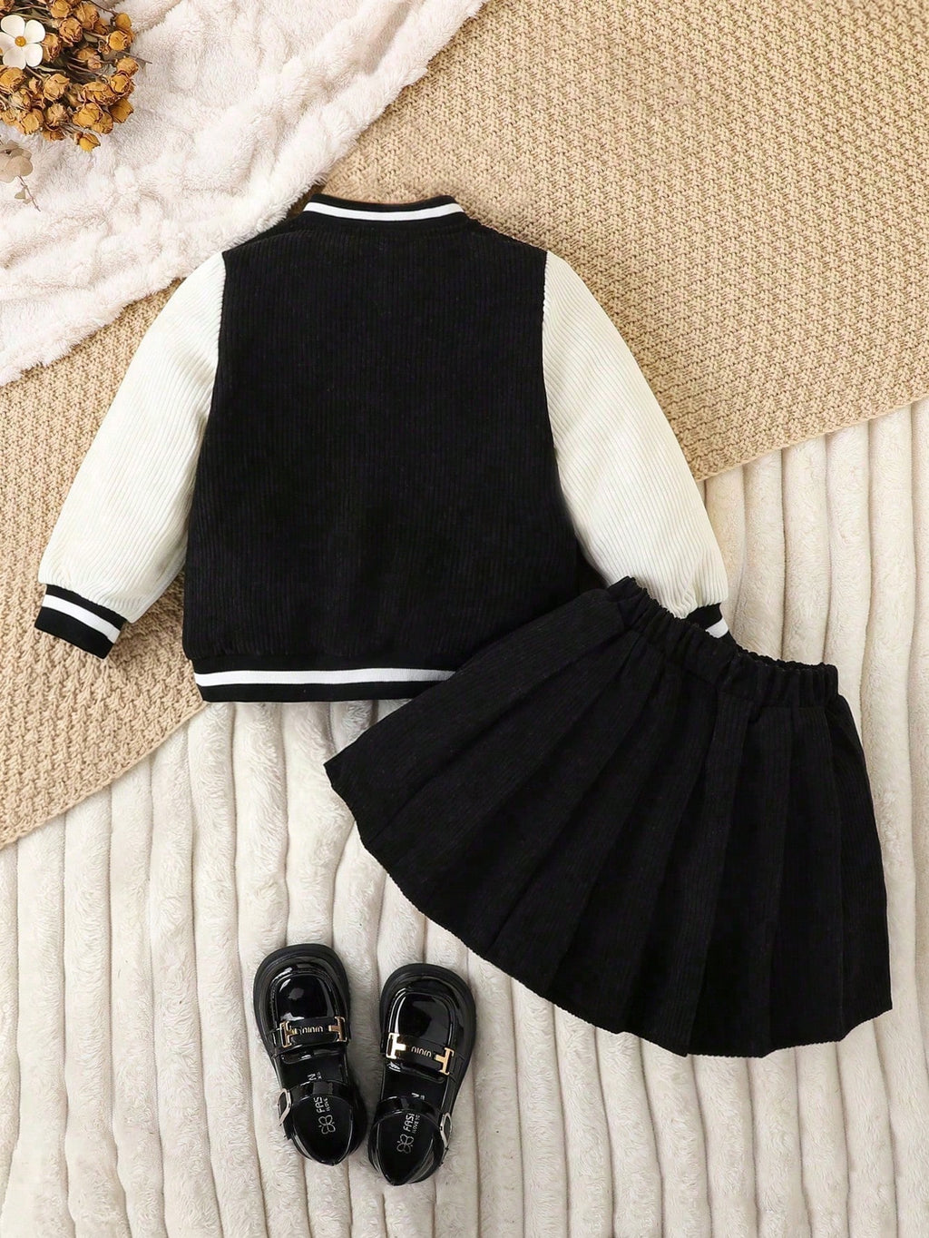 Ensemble 2 pièces pour jeune fille composé d'une veste de baseball et d'une jupe en velours côtelé, noir