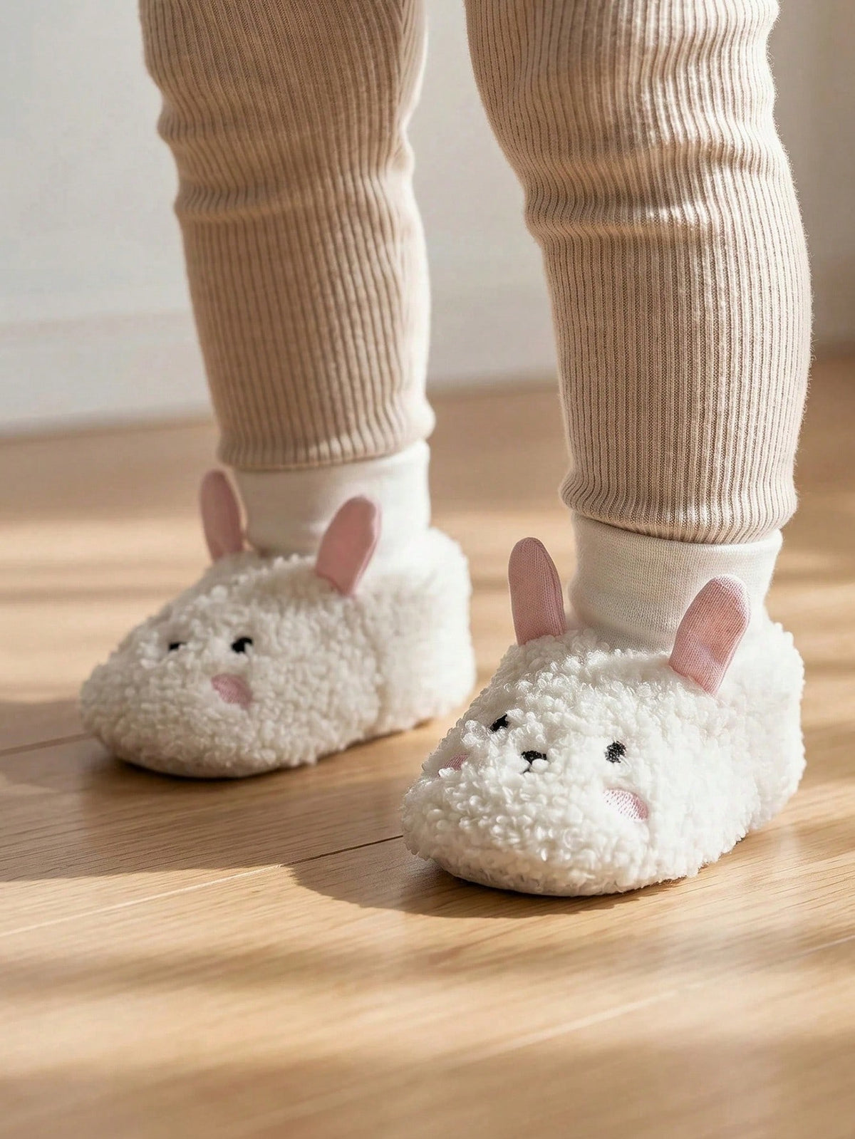 Cozy Pixies Newborn Cute Embroidered Rabbit Soft-Bottom Socks – White