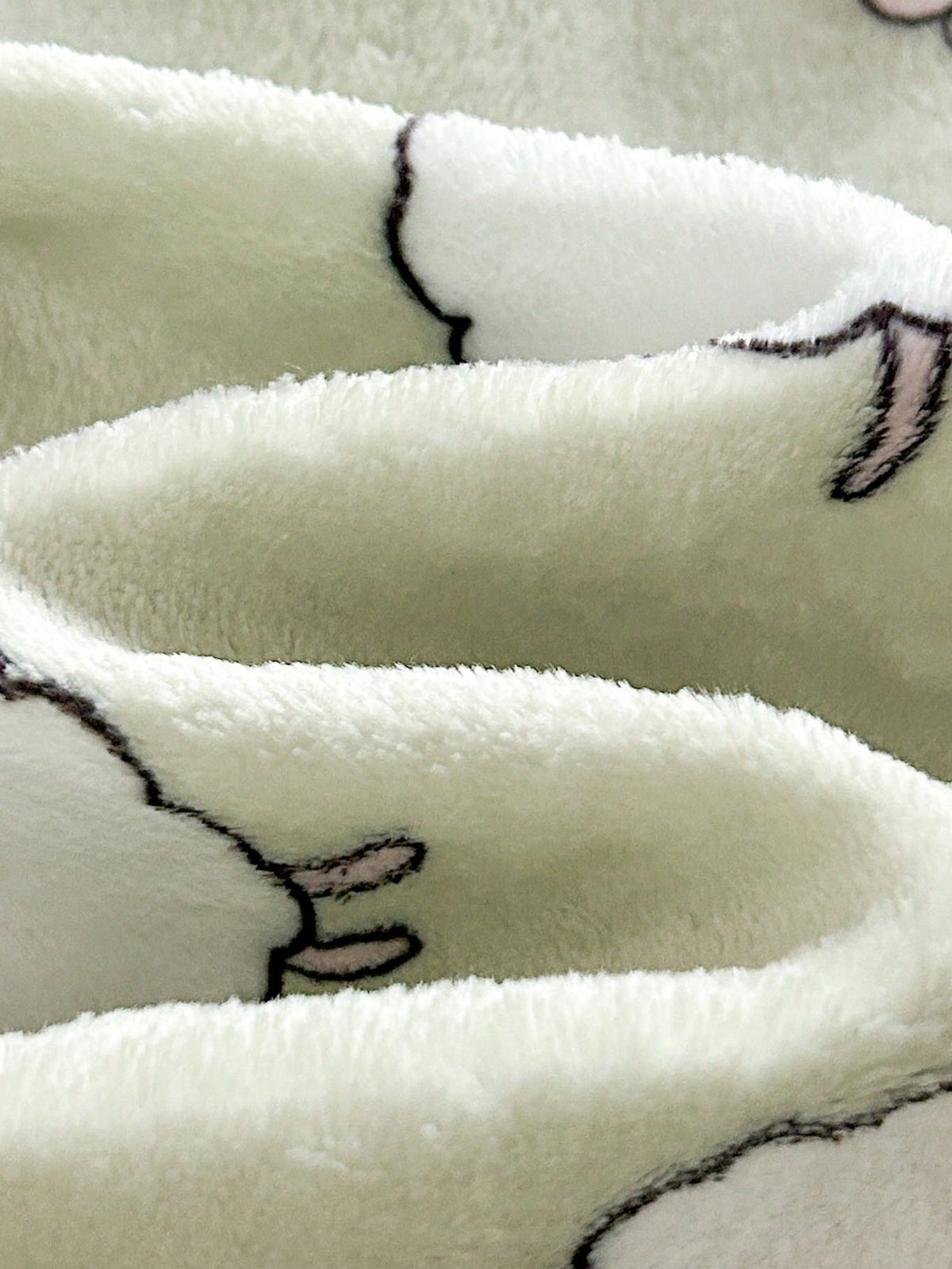 Robe de chambre Bambinoo x Cozy Pixies pour garçons à imprimé dessin animé