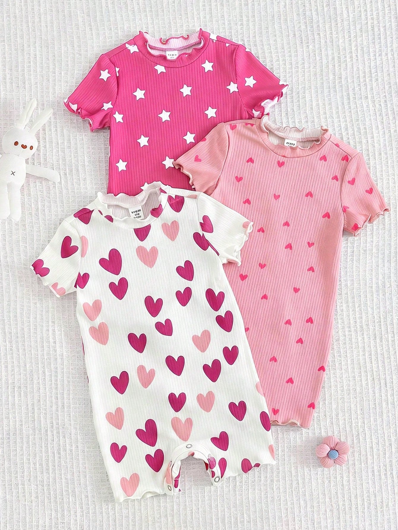Ensemble 3 pièces barboteuse et short fleuri et rayé pour bébé fille Bambinoo x Cozy Pixies