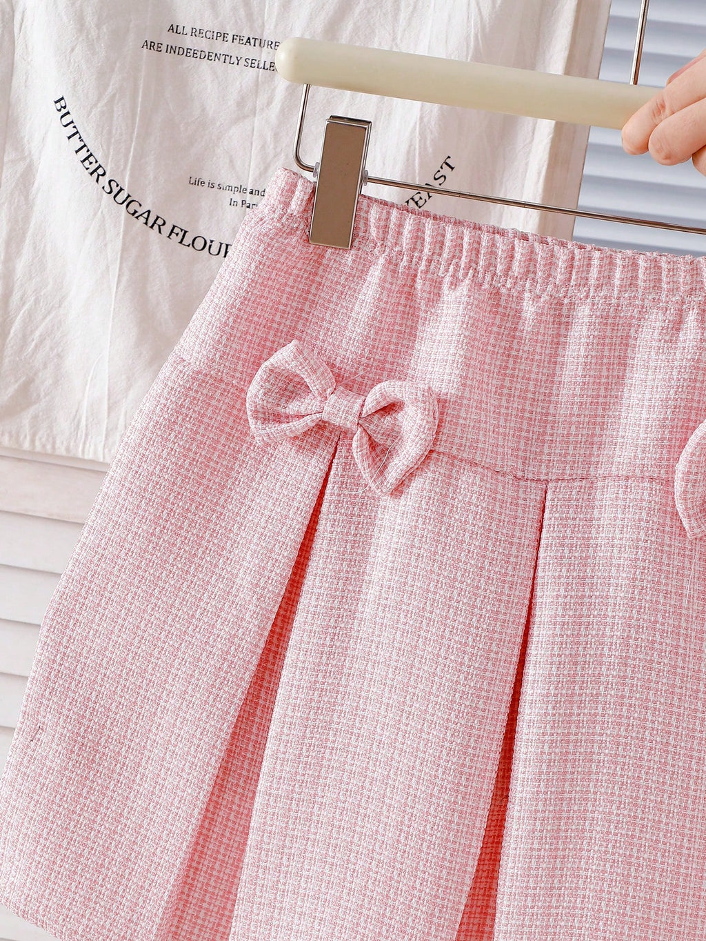 Tween Girl Spring/Summer V-Neck Bowknot Decor Button Front Top And High Waist Pleated Skirt Set, Sweet & Outfit For Party/Commute Blue