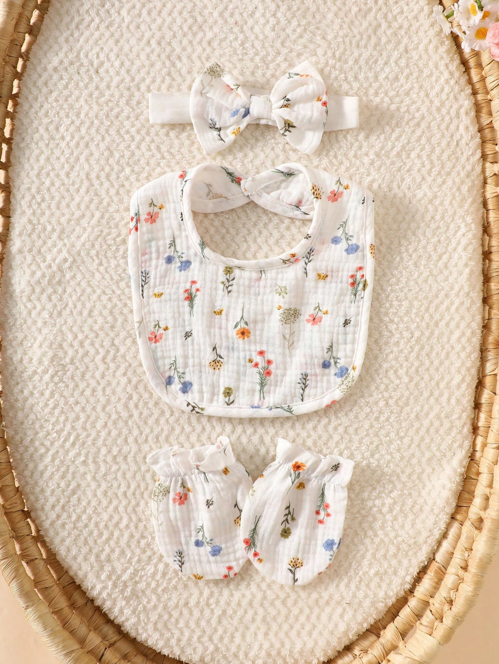 SHEIN Combinaison décontractée pour bébé fille avec imprimé floral et manches bouffantes Playful Pals