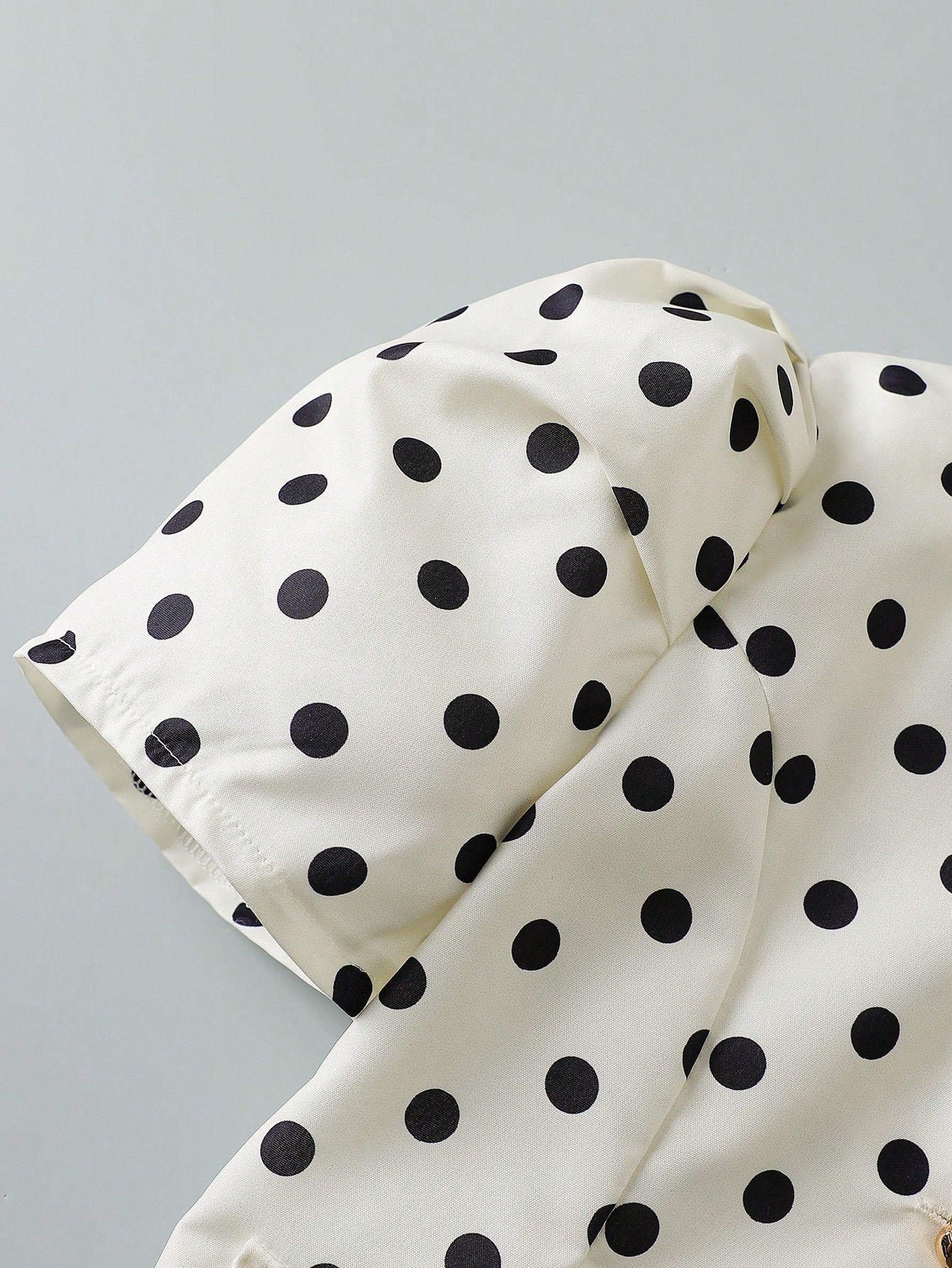 SHEIN Tween Girl Metal Flower Button Short Petal Sleeve Black And White Polka Dot Top And Pants 2pcs Set Party Summer Twee White