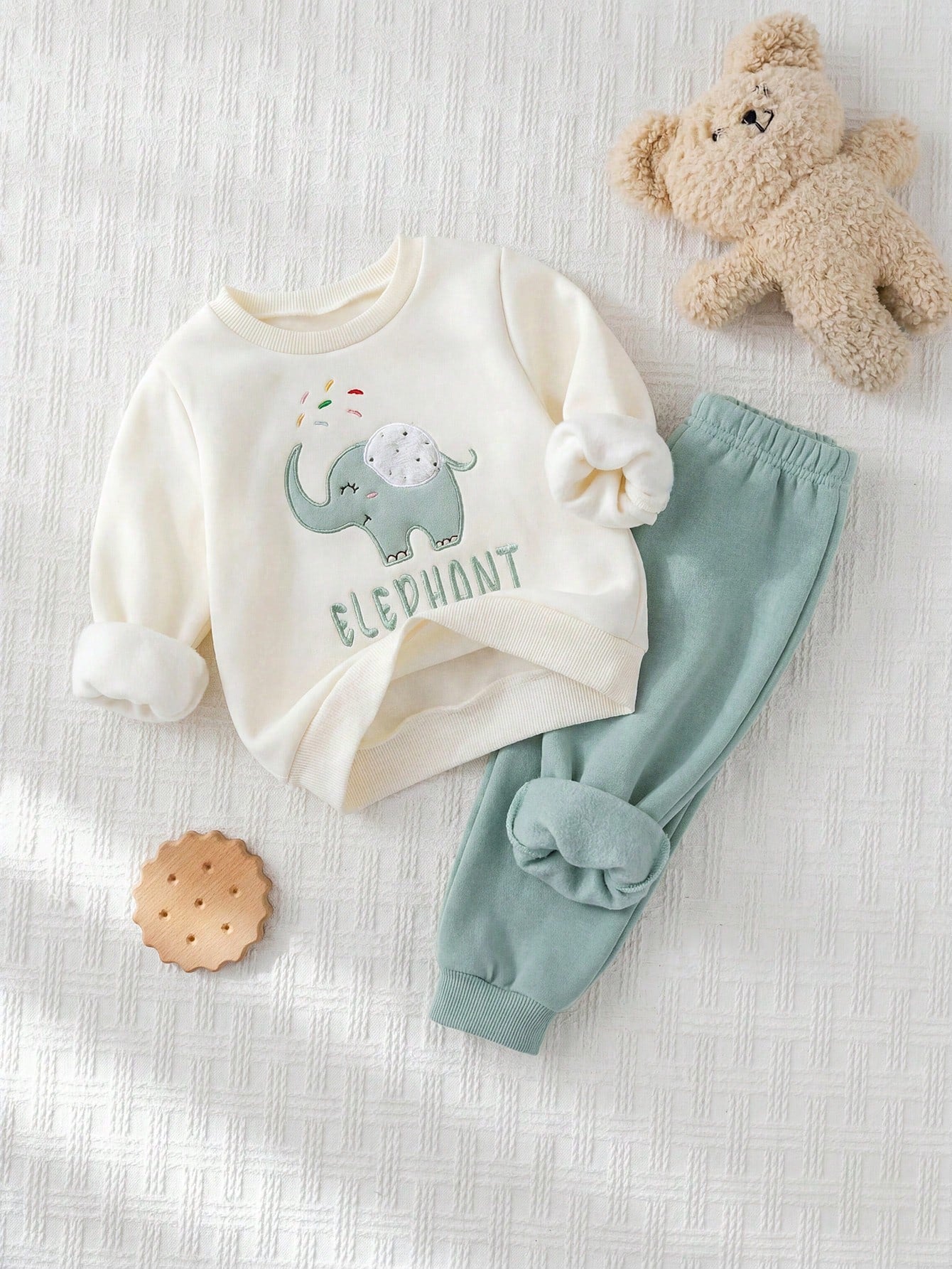 Ensemble pull et pantalon en molleton pour bébé garçon avec dessin animé d'ours Cozy Pixies Multicolore