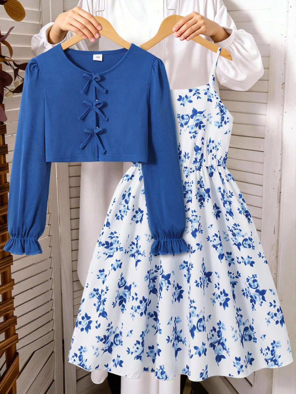 Ensemble Fille Cardigan Nœud & Robe Bretelles