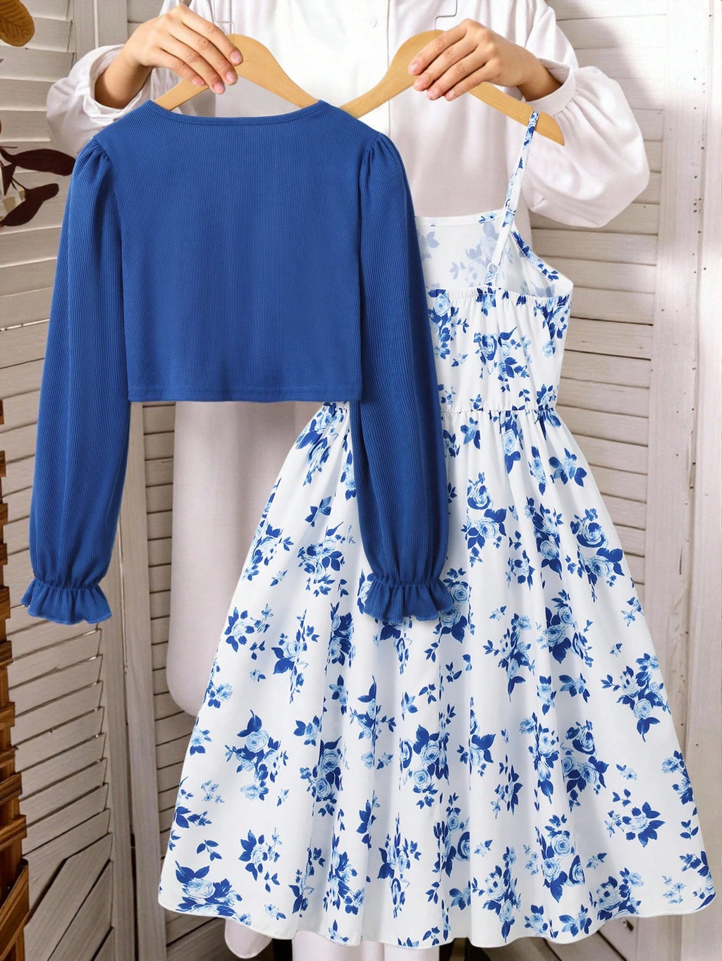 Ensemble Fille Cardigan Nœud & Robe Bretelles