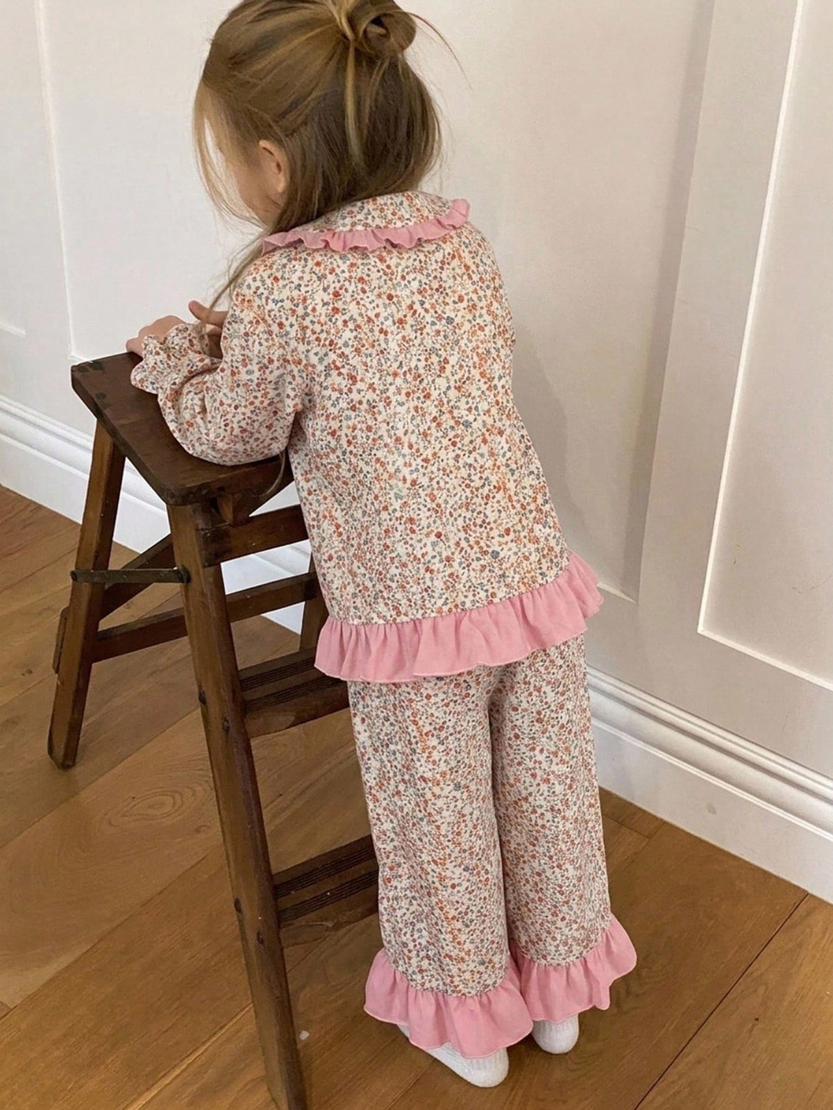 Young Girls' Heart Print Loungewear Set
