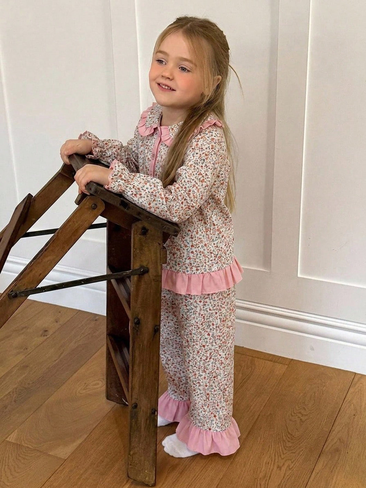 Young Girls' Heart Print Loungewear Set