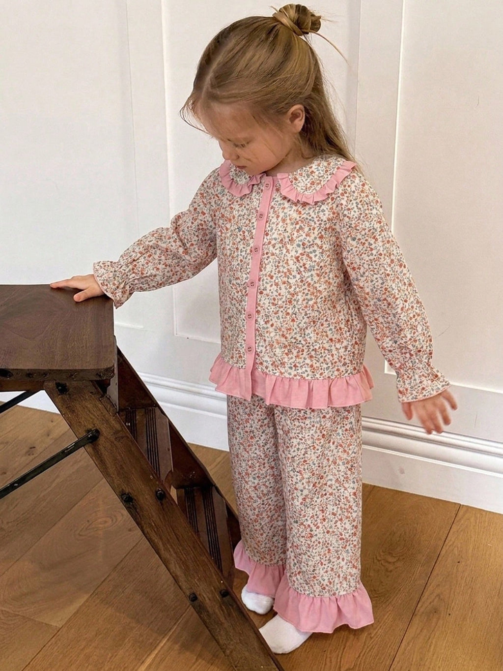 Young Girls' Heart Print Loungewear Set