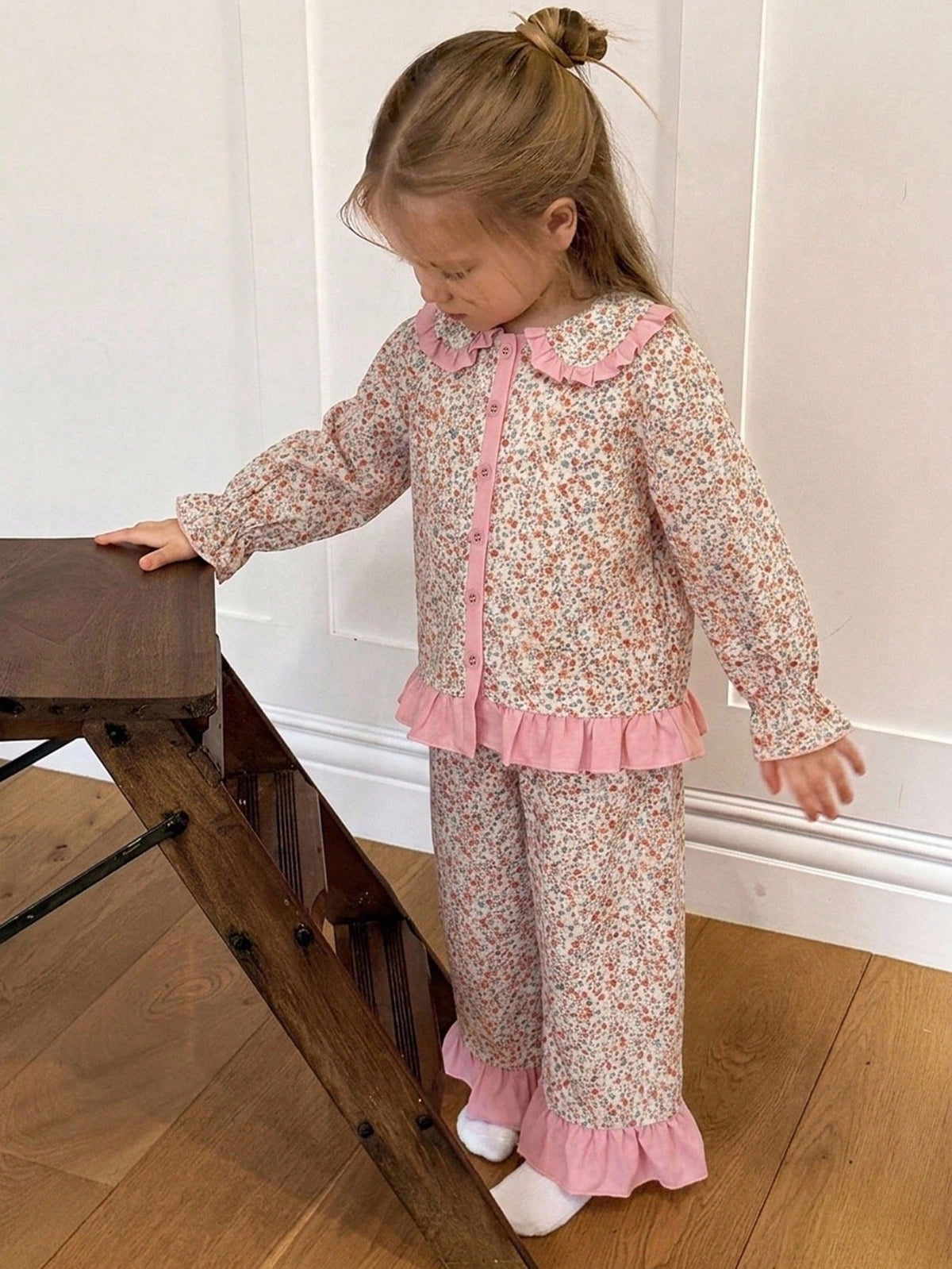 Young Girls' Heart Print Loungewear Set