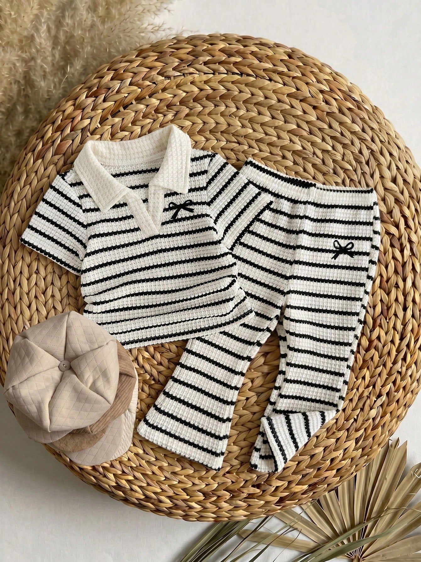 Ensemble 2 pièces chemise et pantalon évasé pour bébé fille SHEIN noir et blanc
