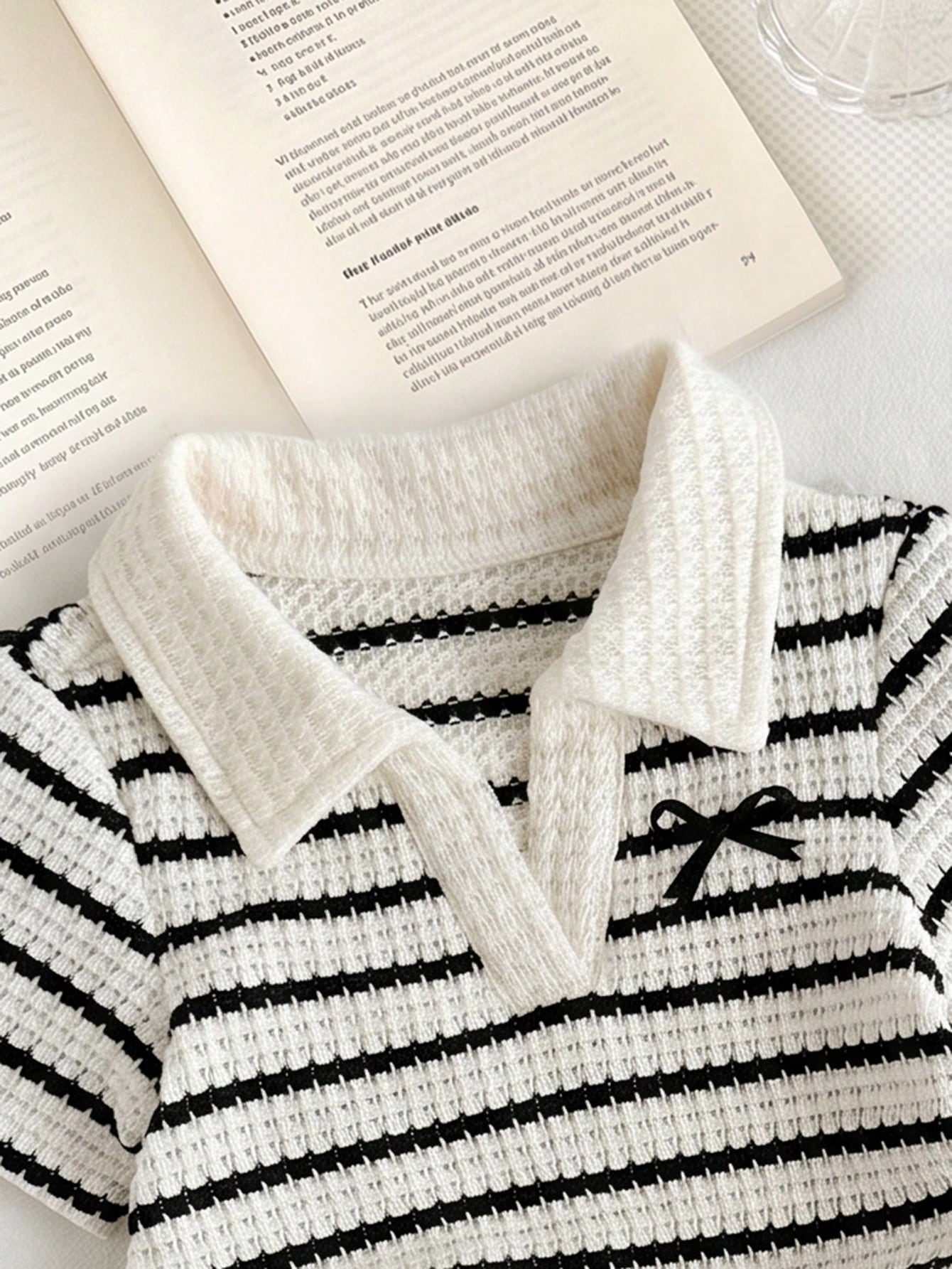 Ensemble 2 pièces chemise et pantalon évasé pour bébé fille SHEIN noir et blanc