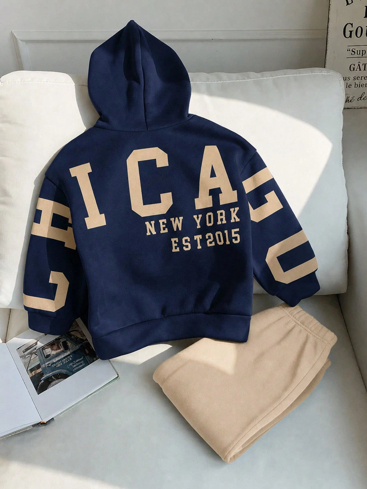 Ensemble sweat à capuche imprimé lettres et pantalon à taille élastique Bambinoo x Playful Pals pour garçons