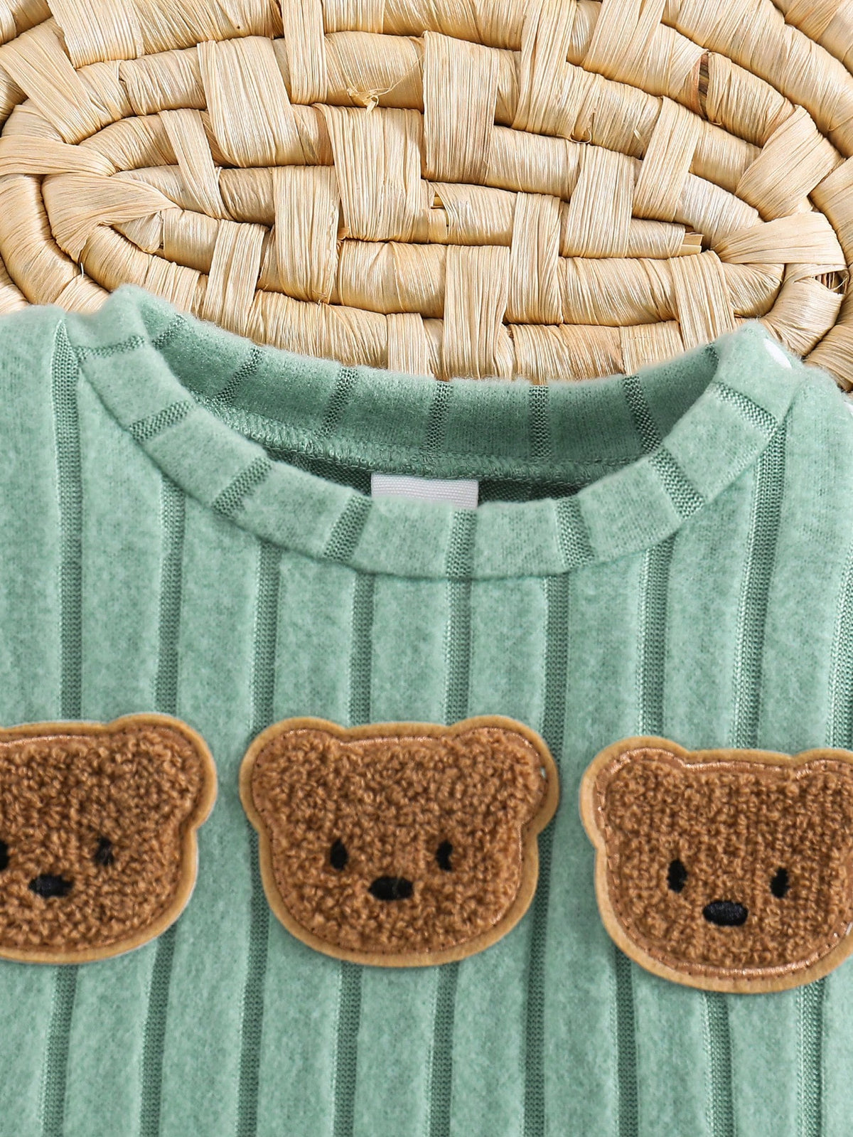 Newborn Baby Green Bear Embroidered Sweatshirt Set Green