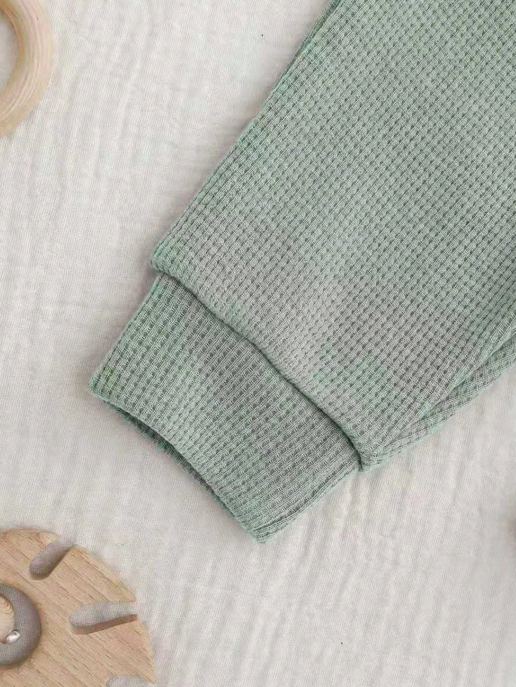 Ensemble brodé vert menthe « Mini Papa » Cozy Pixies pour nouveau-né