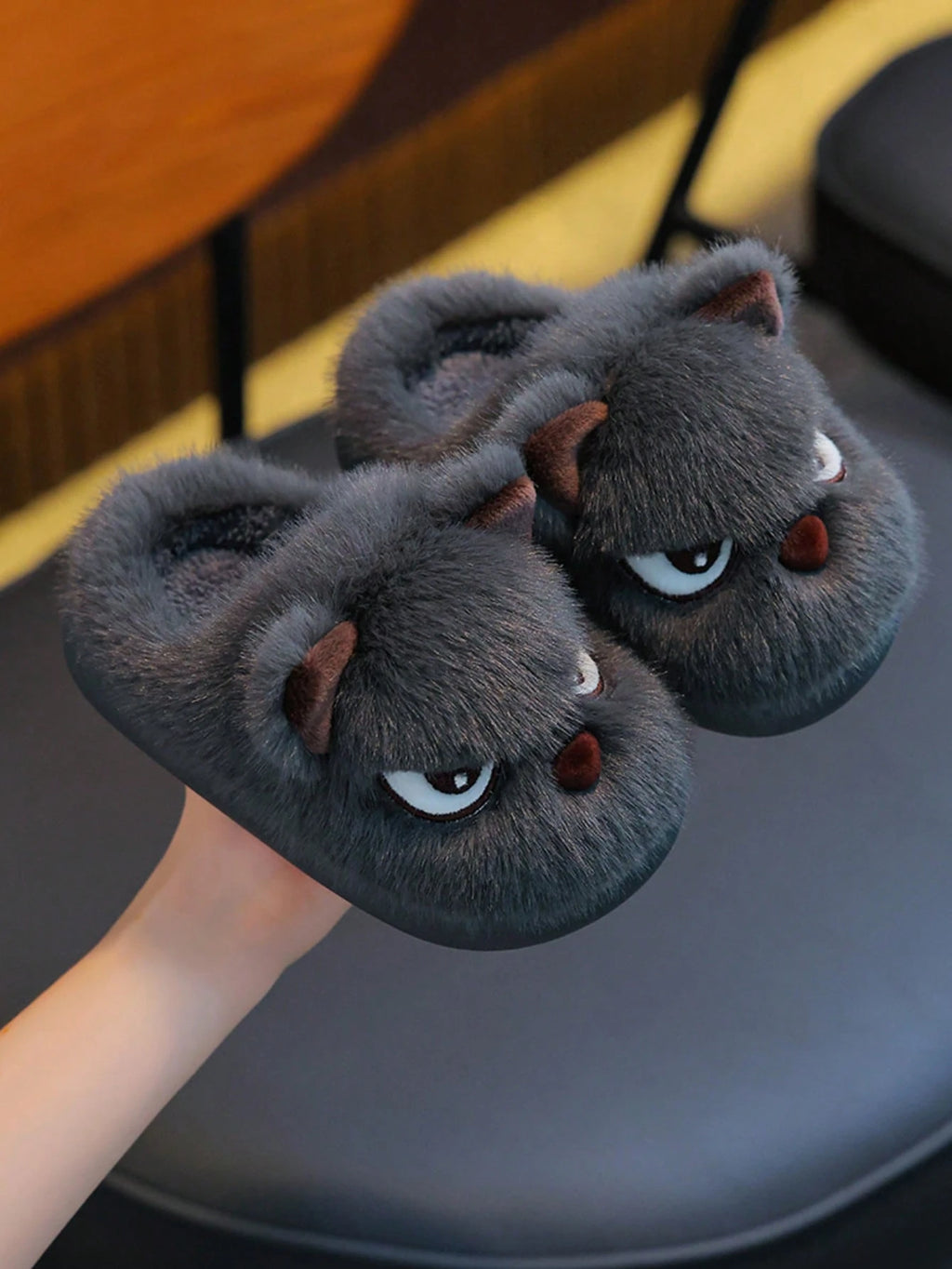 Chaussons pour garçon à motif chien et doublure chaude - Gris foncé - 1 paire