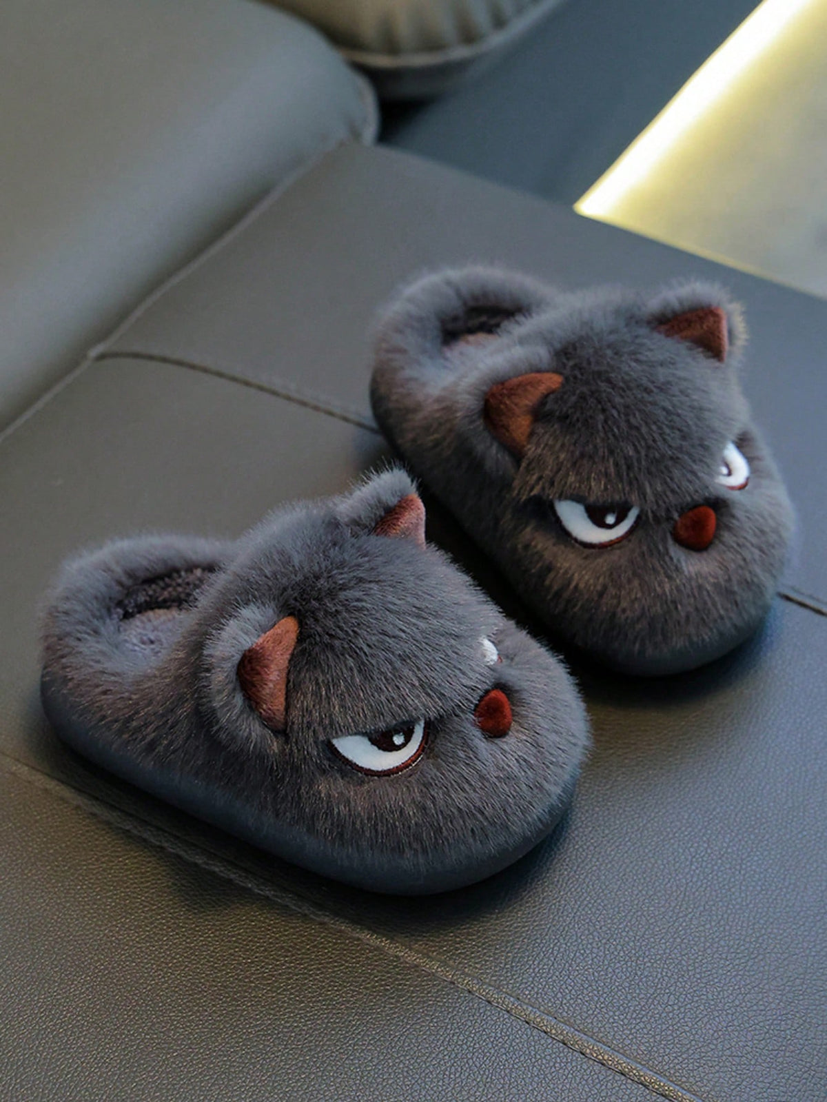 Chaussons pour garçon à motif chien et doublure chaude - Gris foncé - 1 paire