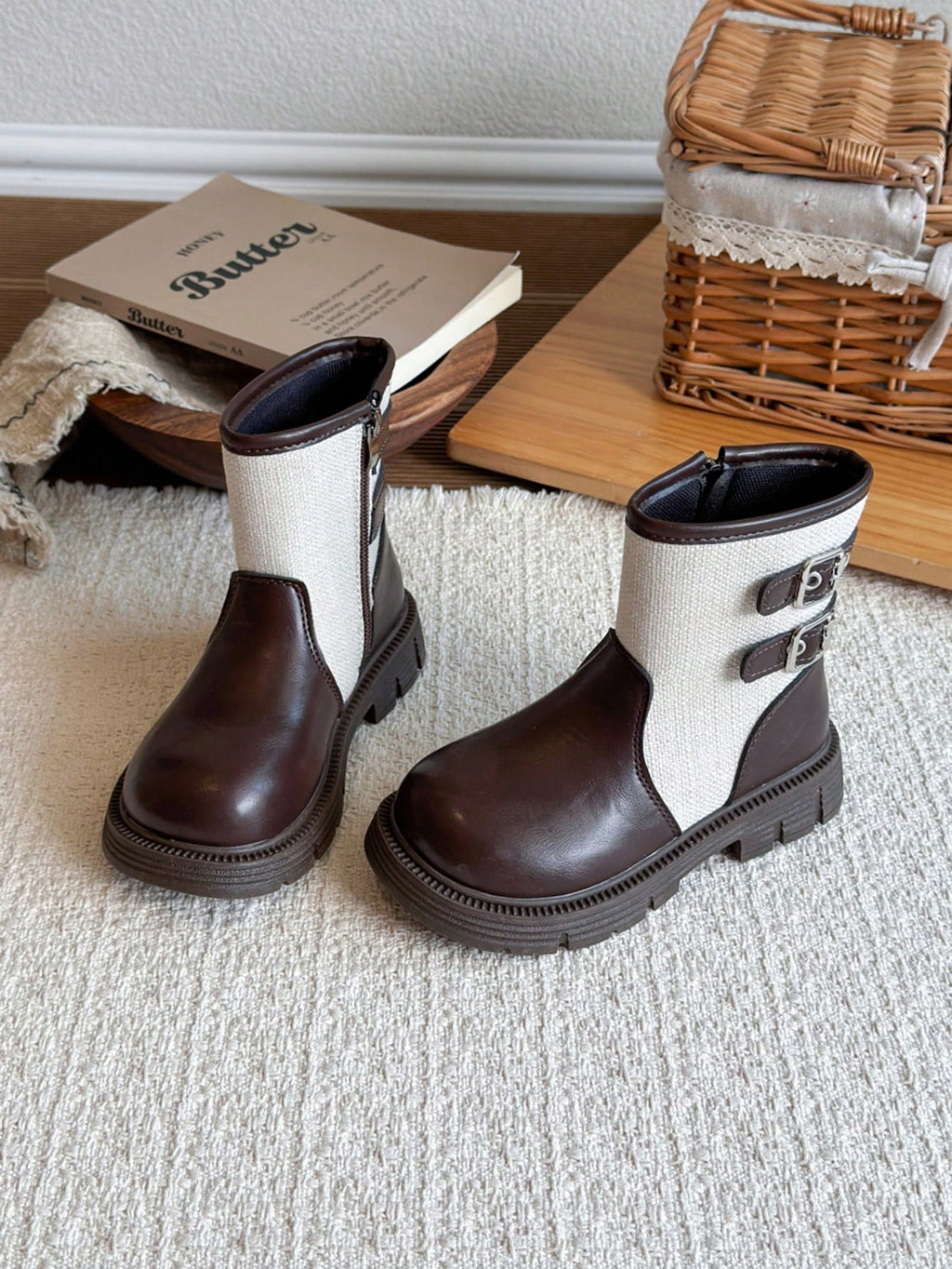 Autumn Winter Warm Casual Street Fashion Boots  Brown