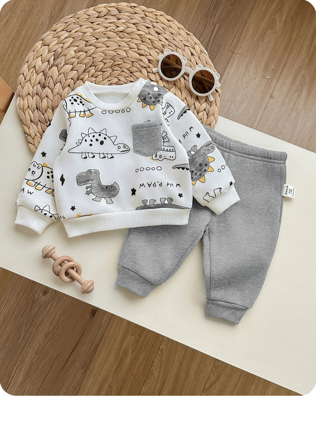 Ensemble sweat-shirt à manches longues et pantalon pour bébé motif dessin animé mignon